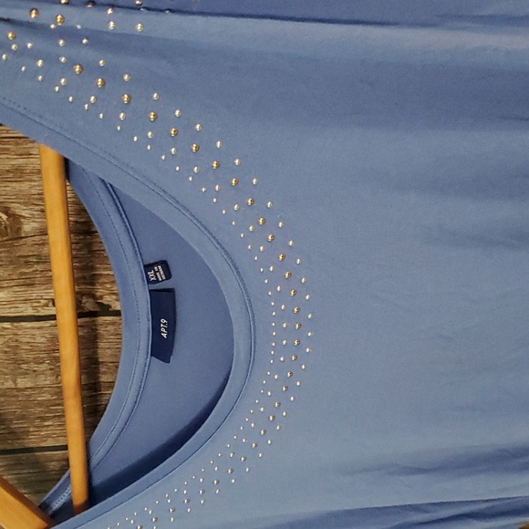 Cold shoulder blouse - Picture 3 of 5